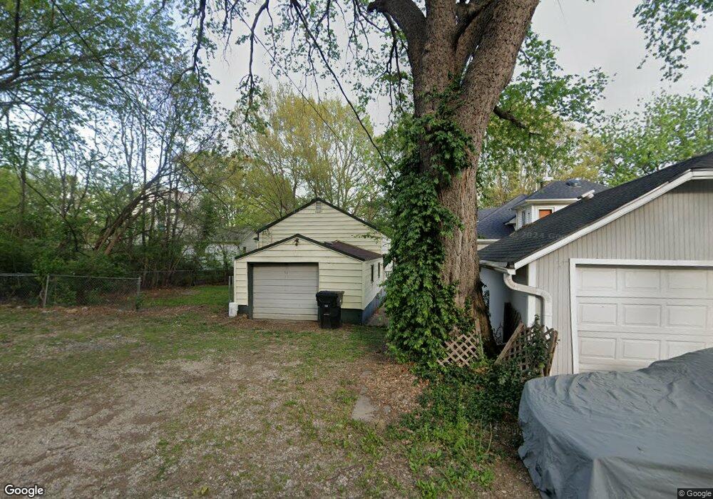 107 SW Taylor St, Topeka, KS 66603 - photo 1