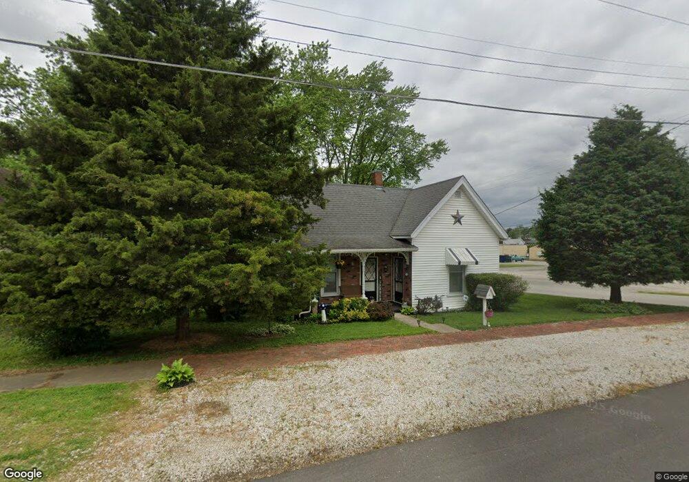 100 Cedar St, Loogootee, IN 47553 - photo 1