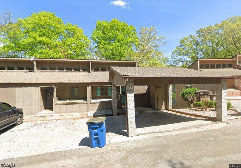 61 Davis Cir, Bella Vista, AR 72715 - photo 1