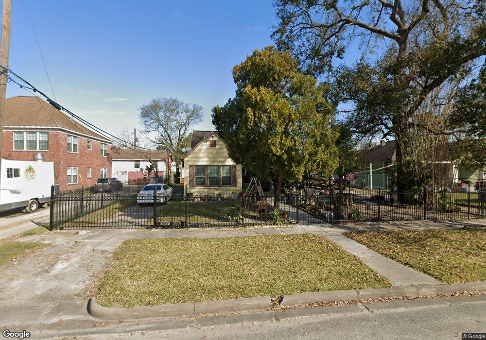 8011 Joplin St, Houston, TX 77017 - photo 1