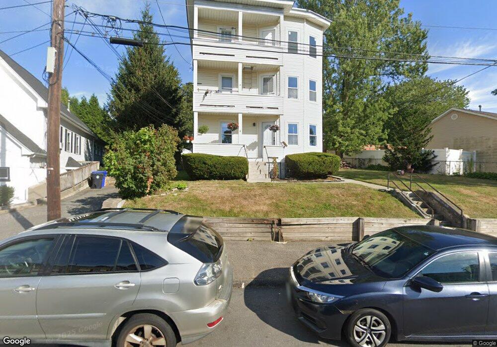 8 George St, North Providence, RI 02911 - photo 1