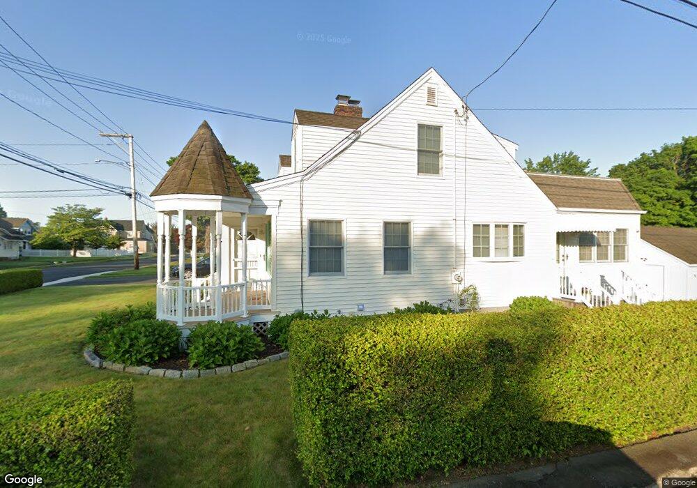 108 Kings Hwy, Milford, CT 06460 - photo 1