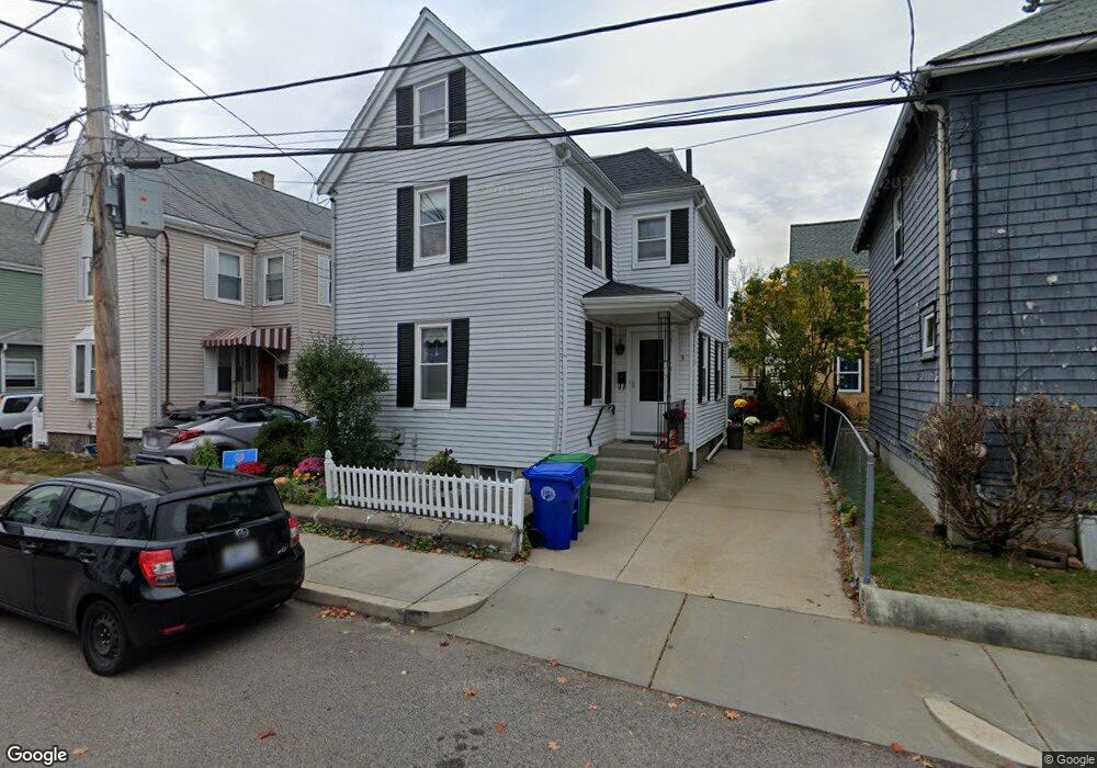 9 Murphy Ct, Newton, MA 02458 - photo 1