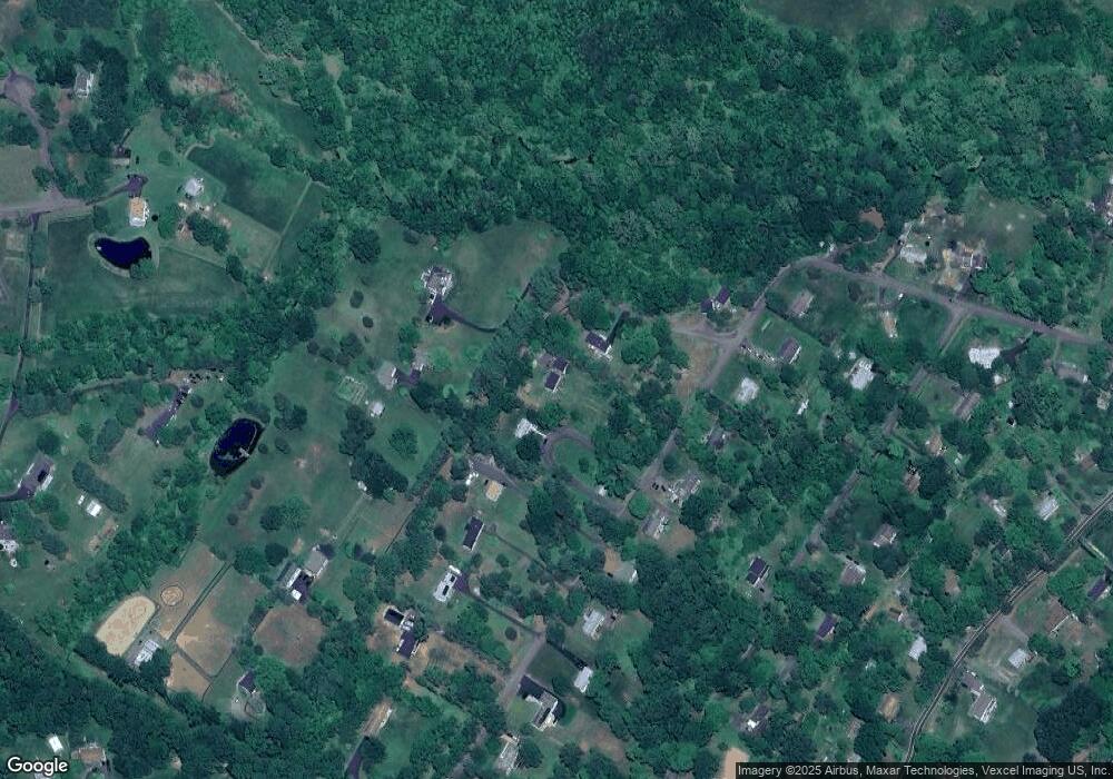 6717 Warwick Ln, Warrenton, VA 20187 - photo 1