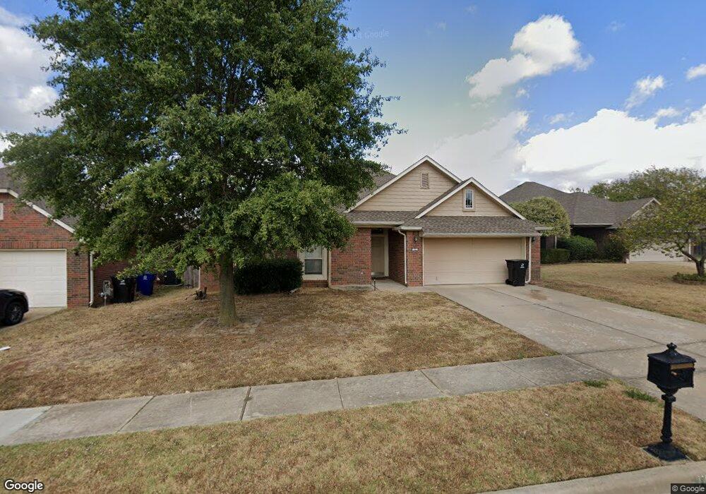 722 E Canton St, Broken Arrow, OK 74012 - photo 1