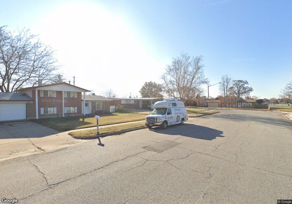 2073 W 4200 S, Roy, UT 84067 - photo 1