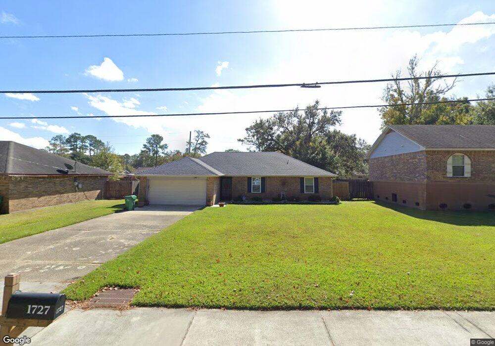 1727 W Hall Ave, Slidell, LA 70460 - photo 1