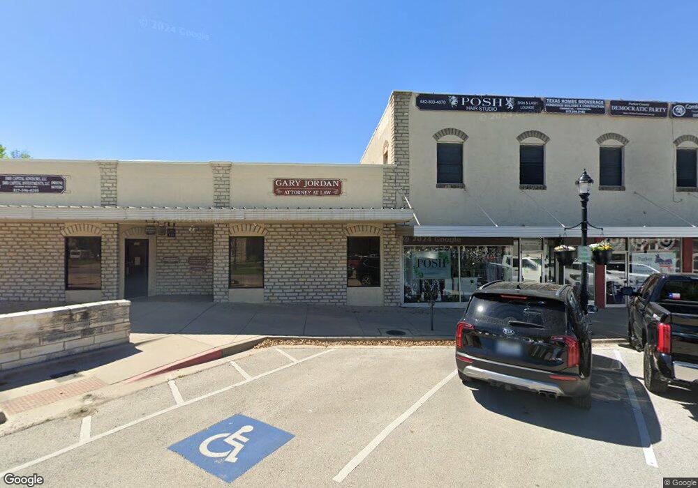 105 York Ave, Weatherford, TX 76086 - photo 1