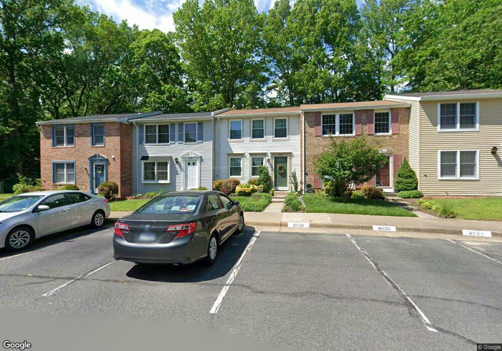 8654 Maple Glen Ct, Springfield, VA 22153 - photo 1