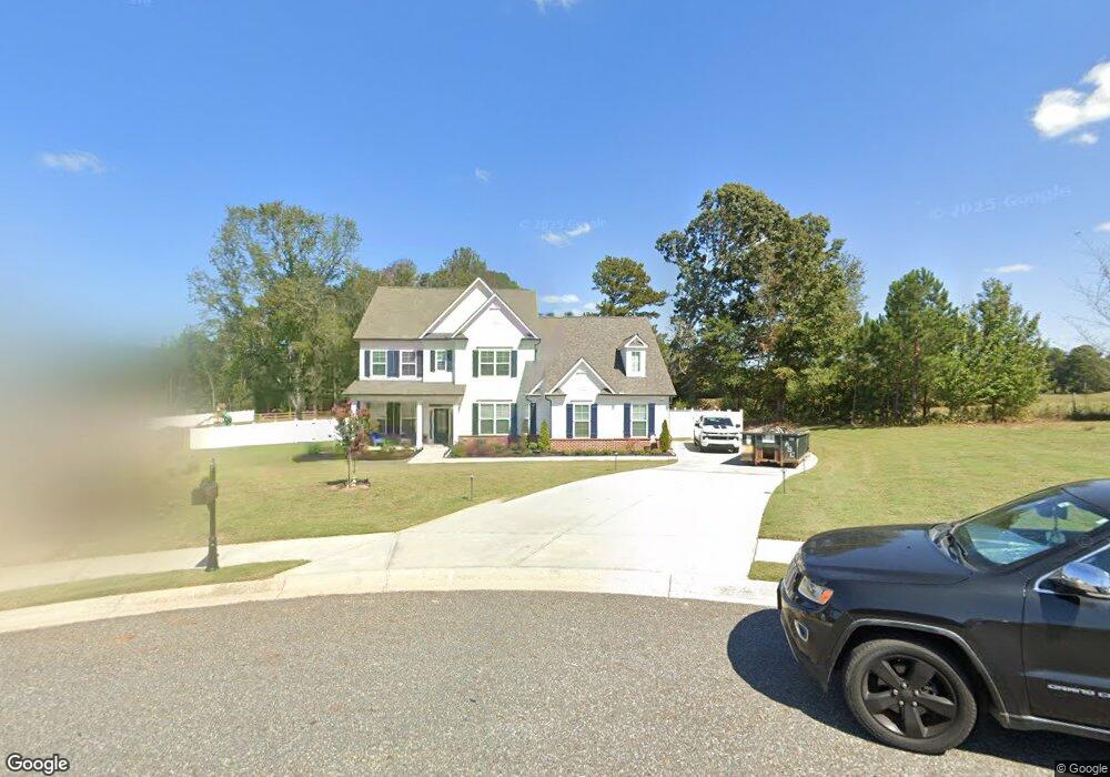 833 Champagne Ln, Hoschton, GA 30548 - photo 1