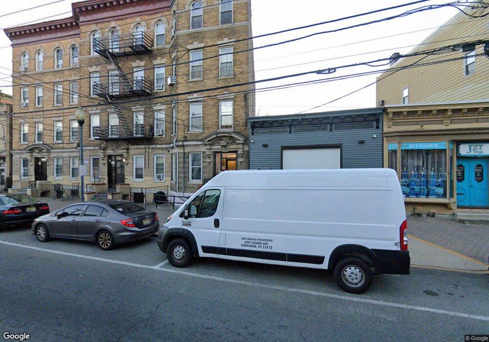 4506 Park Ave, Weehawken, NJ 07086 - photo 1