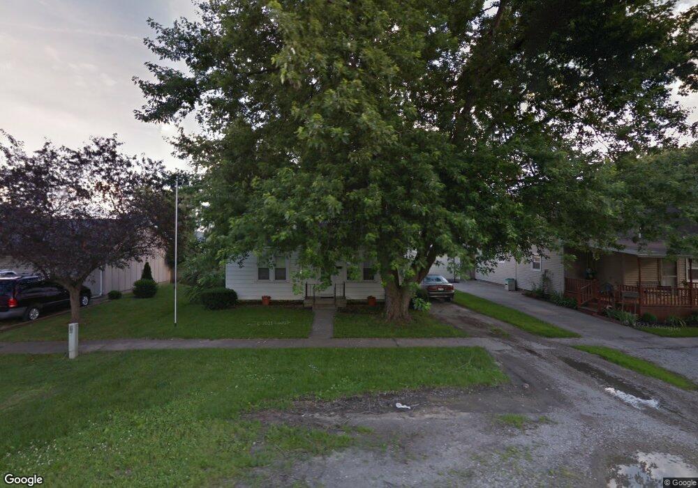 2509 Marion Ave, Mattoon, IL 61938 - photo 1