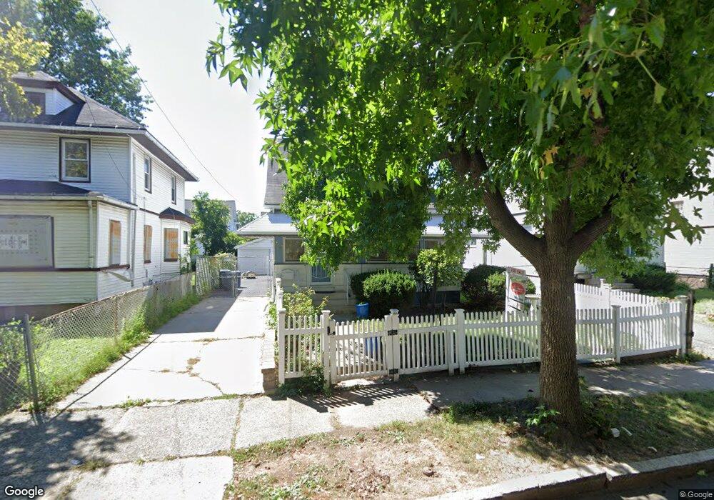 256 Weequahic Ave unit 258, Newark, NJ 07112 - photo 1