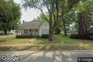517 Grand Ave, Saint David, IL 61563