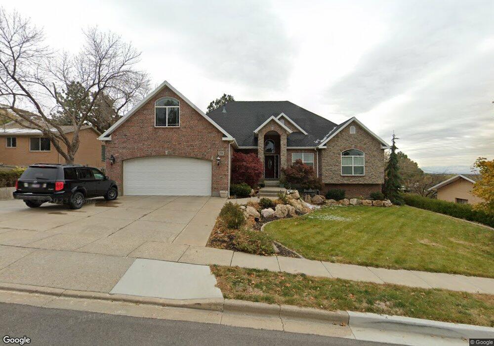 758 E 600 S, Centerville, UT 84014 - photo 1