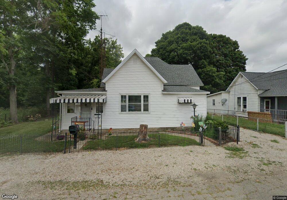 1320 E Gilbert St, Muncie, IN 47305 - photo 1