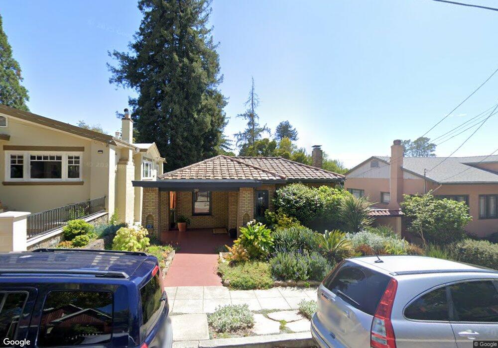 912 Regal Rd, Berkeley, CA 94708 - photo 1