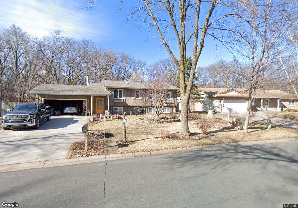 10470 106th Place N, Maple Grove, MN 55369 - photo 1