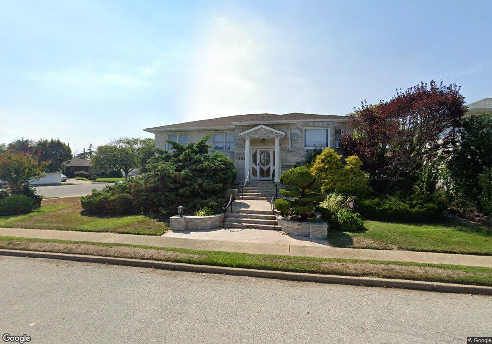 101 Scott Dr, Atlantic Beach, NY 11509 - photo 1