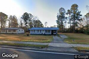 234 E Calhoun St, Wadley, GA 30477