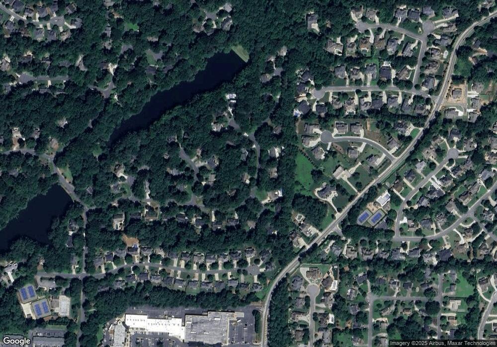 3365 Lake Crest Ln NE unit 6, Roswell, GA 30075 - photo 1