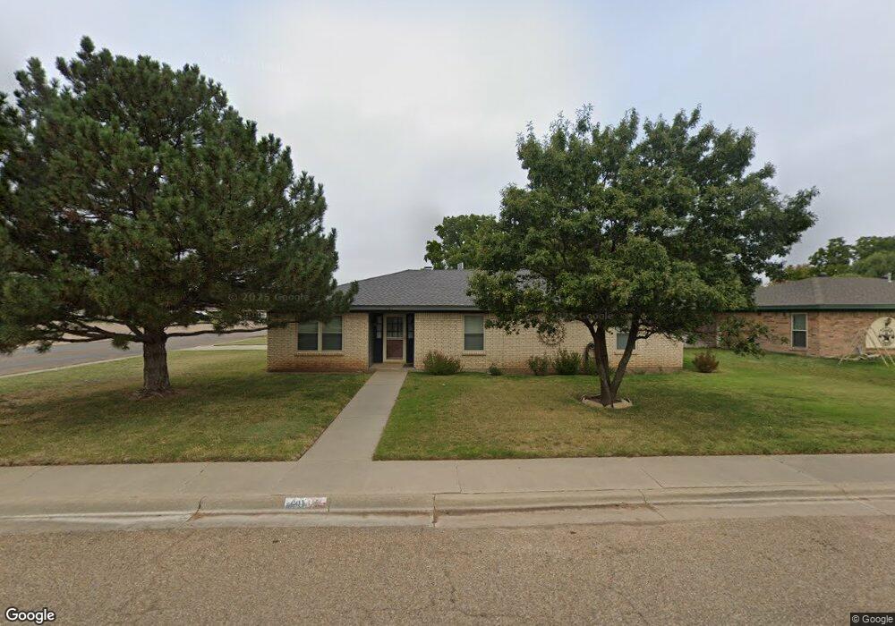 601 Bailey Ave, Dumas, TX 79029 - photo 1