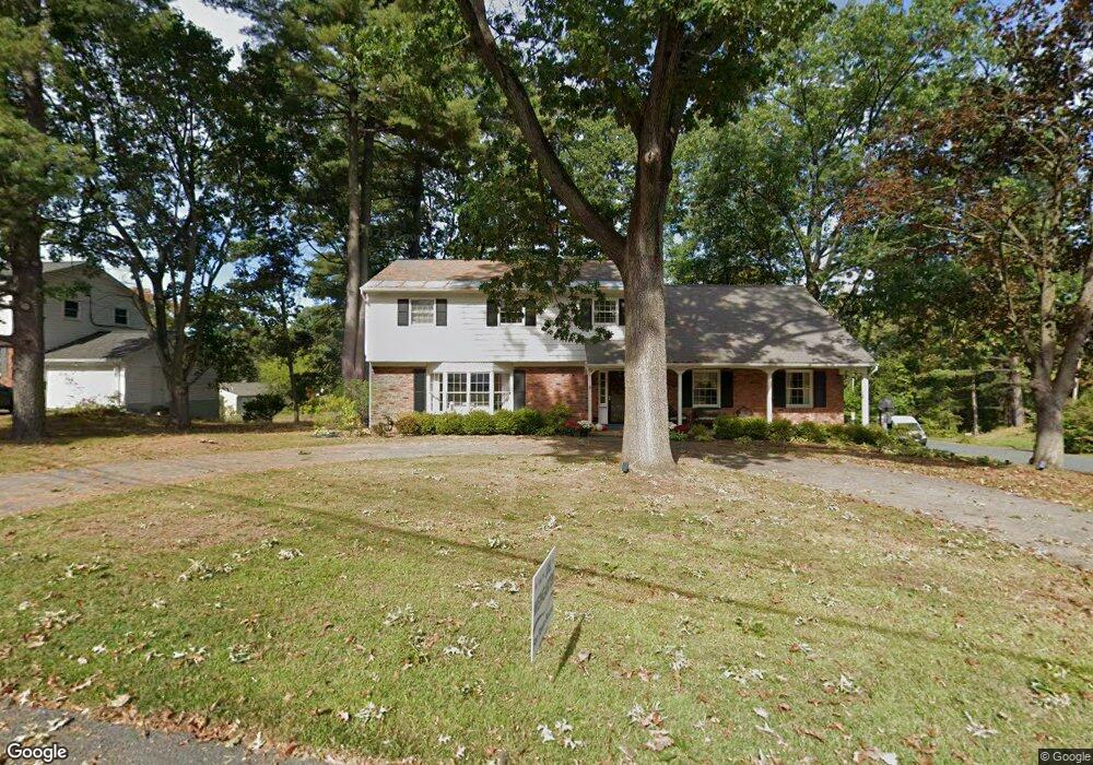 16 Oak Tree Ln, Schenectady, NY 12309 - photo 1