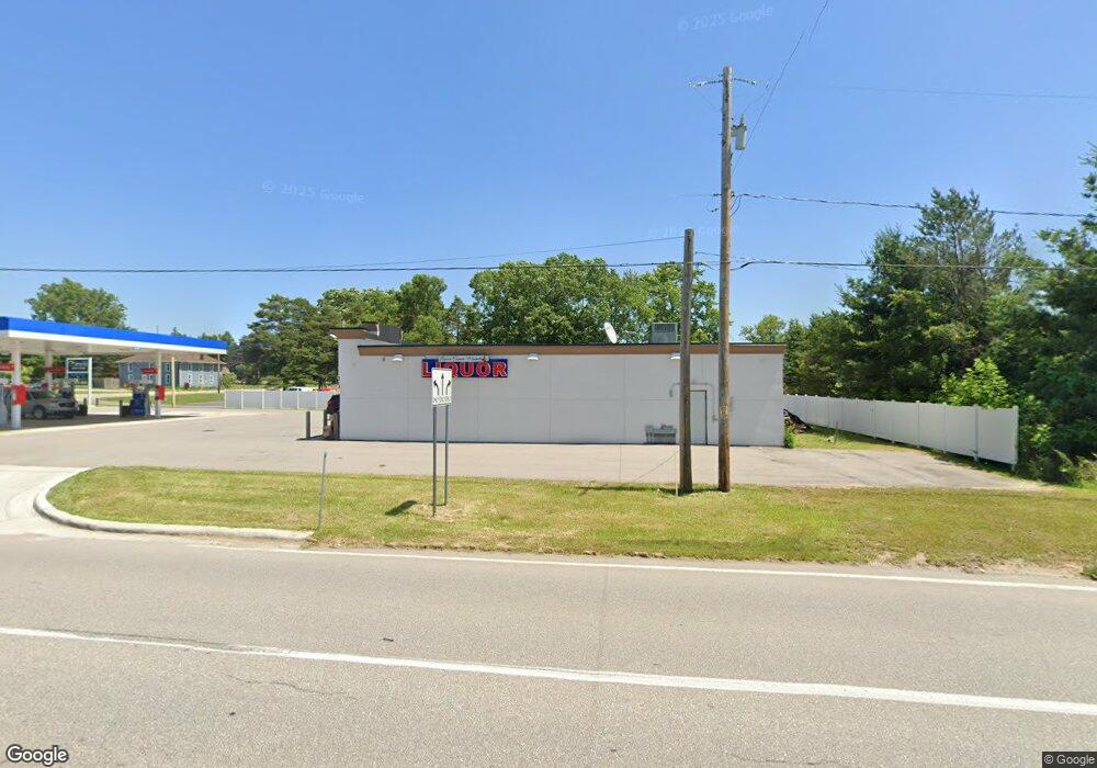 8006 E Richfield Rd, Davison, MI 48423 - photo 1