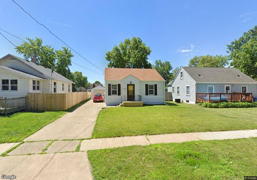 2927 Lyon St, Des Moines, IA 50317 - photo 1