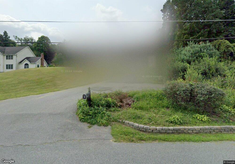 71 Nelson St, Holden, MA 01520 - photo 1