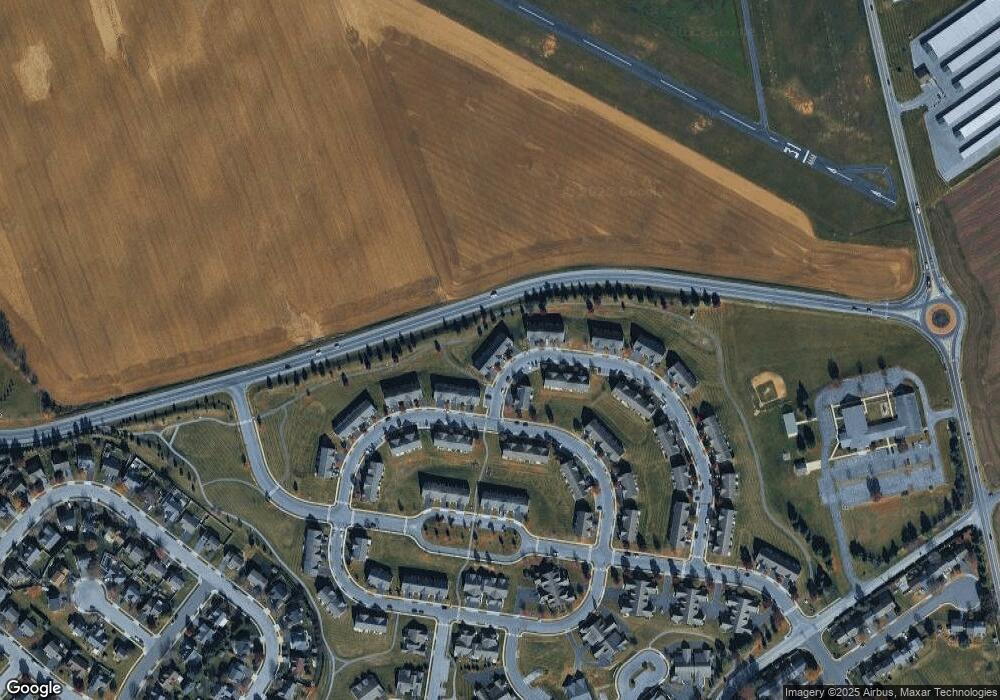 154 Harvest Mill Ln, Palmyra, PA 17078 - photo 1