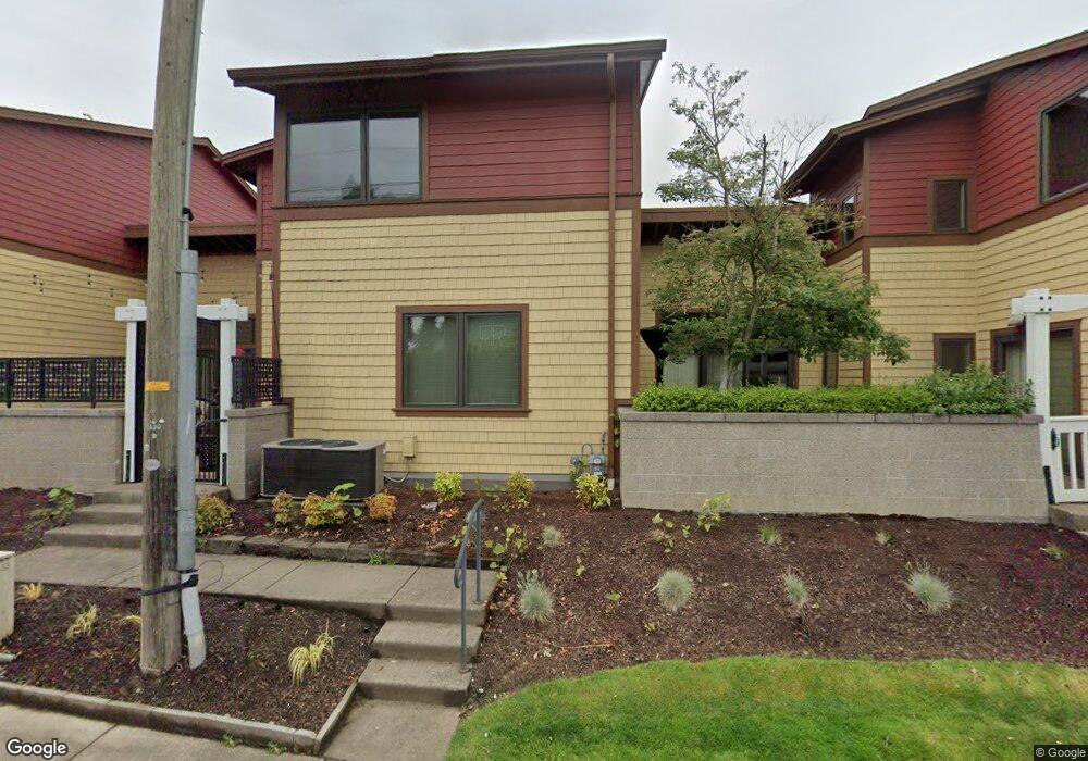 1470 Perdue Loop unit E1470, Eugene, OR 97401 - photo 1