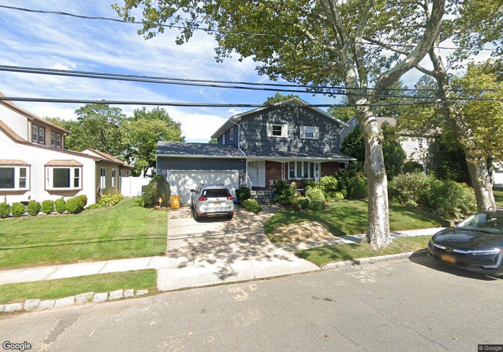 404 Arbuckle Ave, Cedarhurst, NY 11516 - photo 1