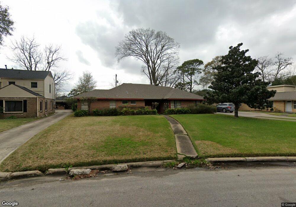 3900 Fernwood Dr, Houston, TX 77021 - photo 1