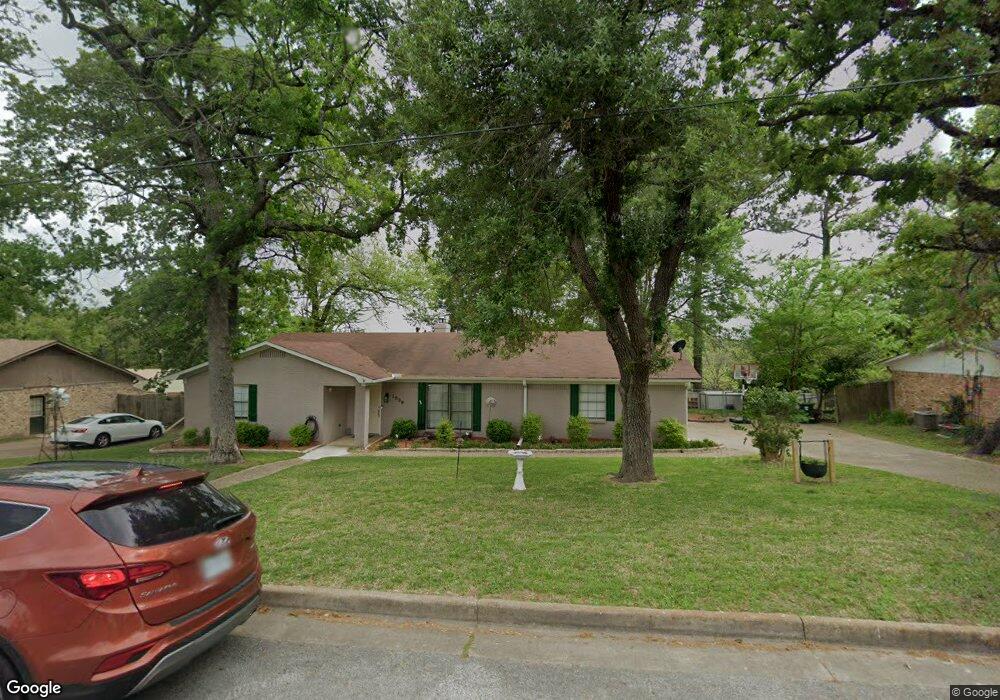 1009 Jeffery Dr, Tyler, TX 75703 - photo 1