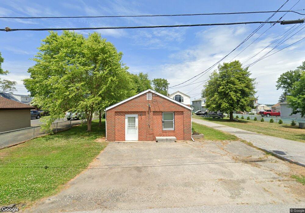 7426 Greenbank Rd, Middle River, MD 21220 - photo 1