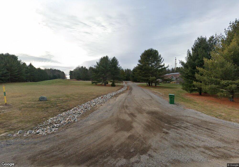 2126 Fox Run Rd, West Branch, MI 48661 - photo 1