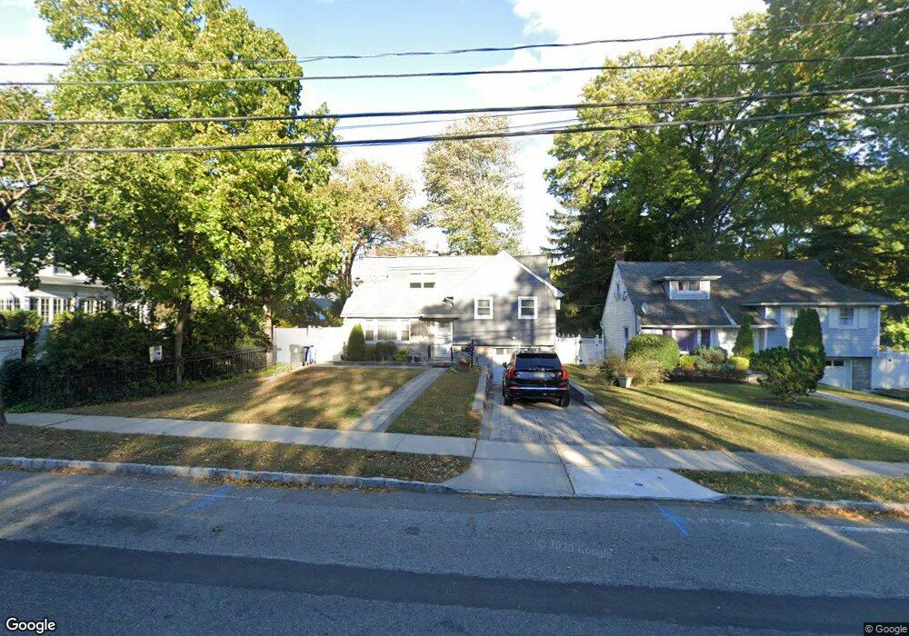 335 Liberty Rd, Englewood, NJ 07631 - photo 1