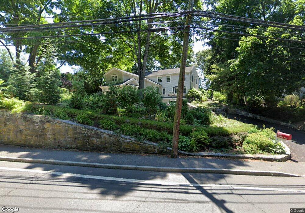 296 Palmer Hill Rd, Greenwich, CT 06878 - photo 1