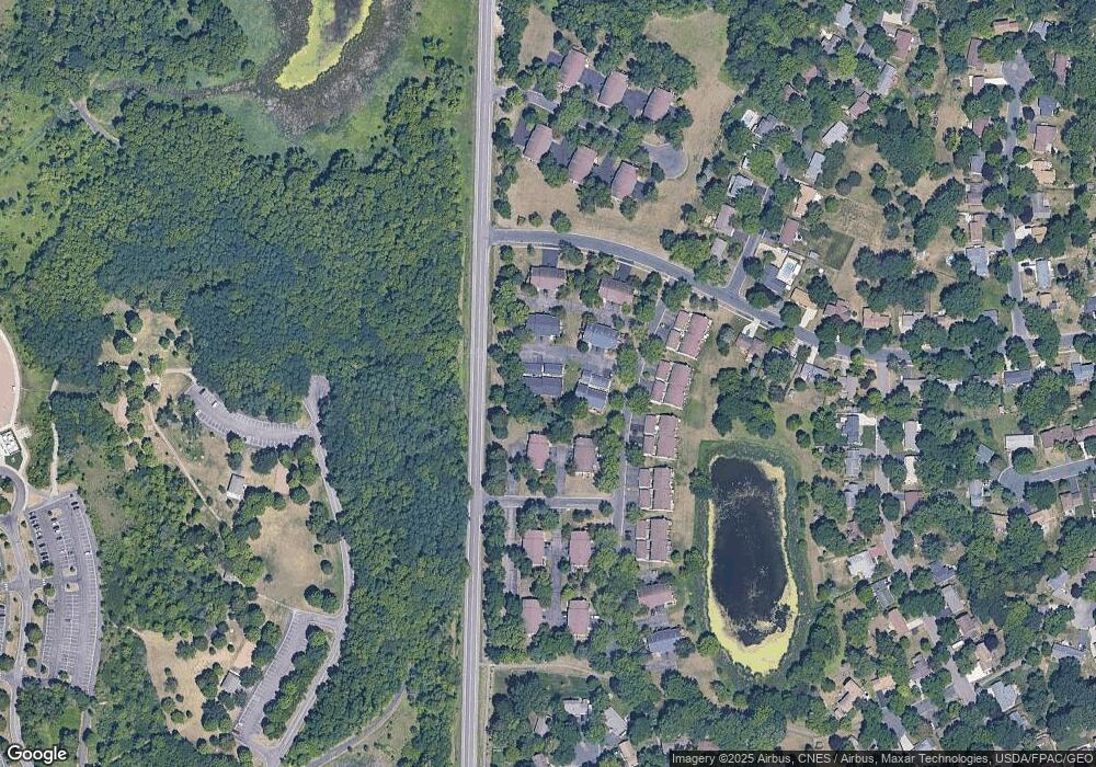 10455 Yorktown Ln N, Maple Grove, MN 55369 - photo 1