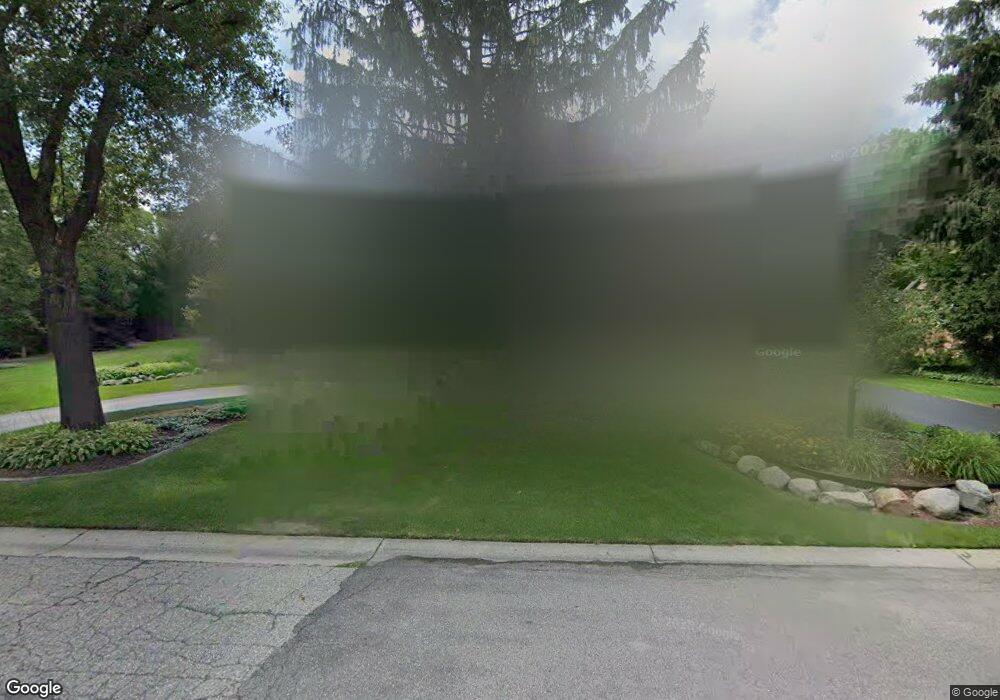 4980 Susans Way, Bloomfield Hills, MI 48302 - photo 1