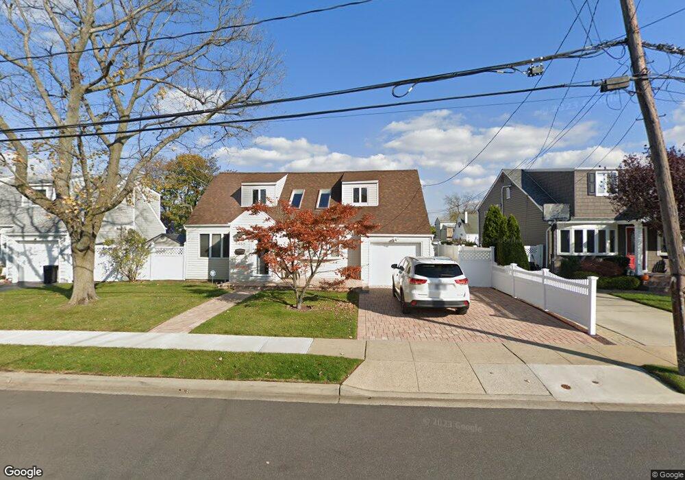 3457 3rd St, Oceanside, NY 11572 - photo 1