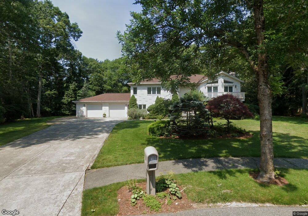 85 Emerald Dr, North Dartmouth, MA 02747 - photo 1