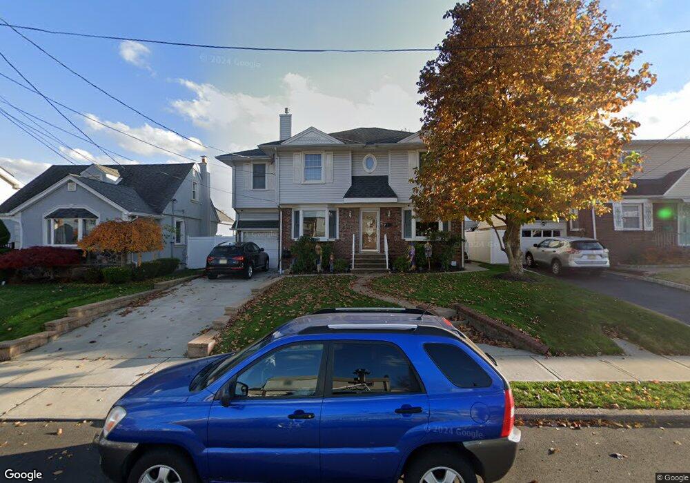 74 Hillman Dr, Elmwood Park, NJ 07407 - photo 1