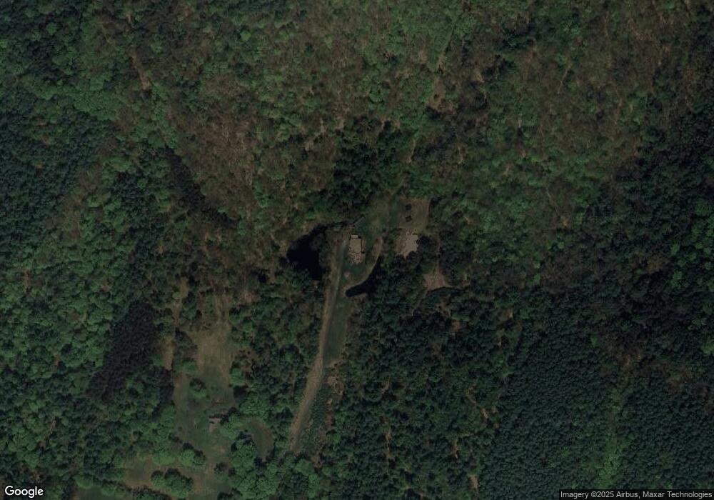 597 Sugartop Rd, White River Junction, VT 05001 - photo 1