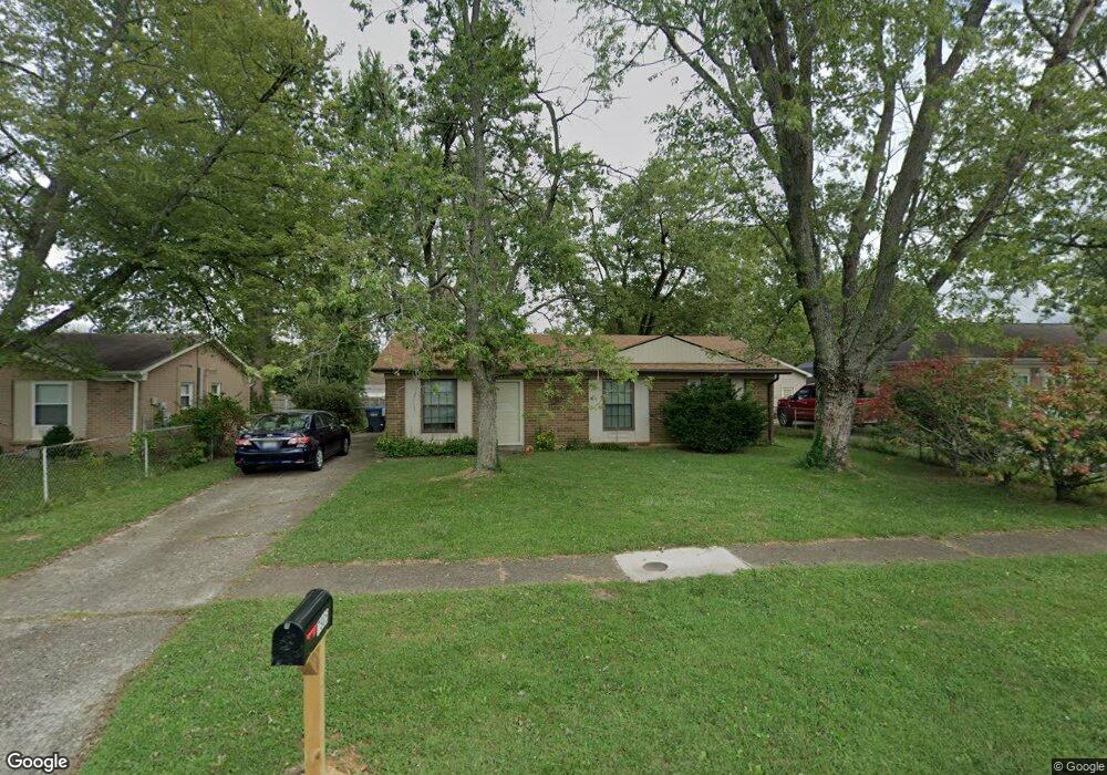 7905 Grenelle Dr, Louisville, KY 40228 - photo 1