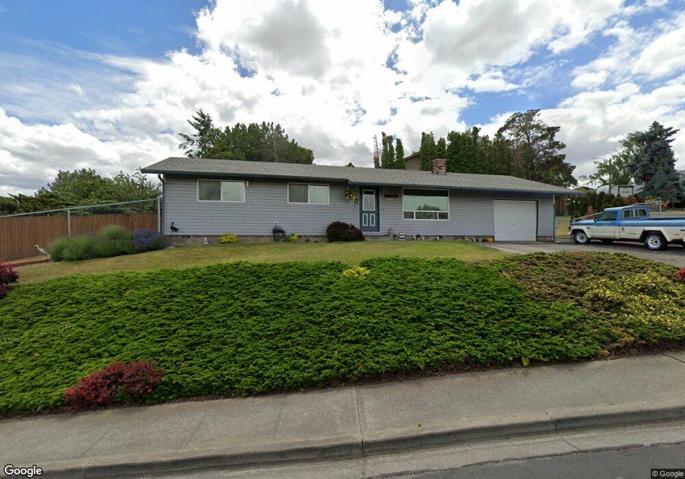 110 SE Jay Ave, Pendleton, OR 97801 - photo 1