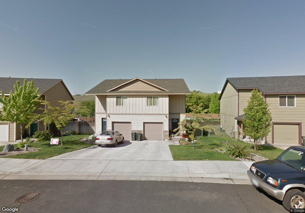 1287 SW 12th Dr, Pendleton, OR 97801 - photo 1