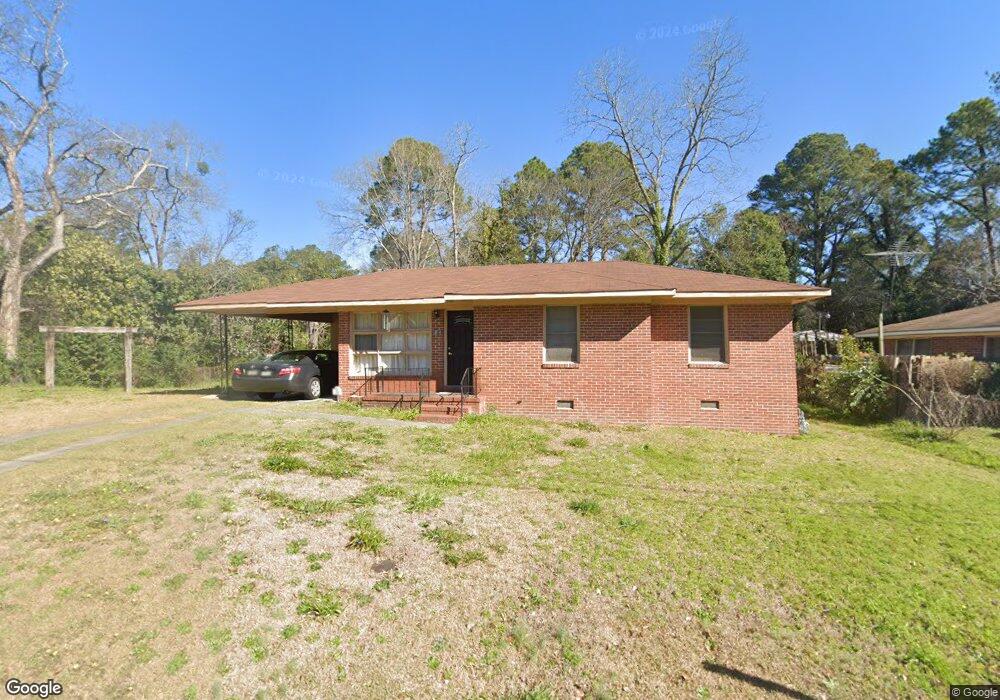 2320 E Pine Hill Dr, Macon, GA 31217 - photo 1