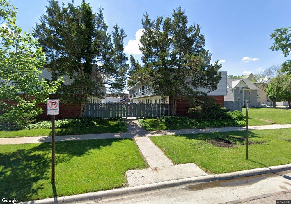 419 A Ave NW unit 5, Cedar Rapids, IA 52405 - photo 1